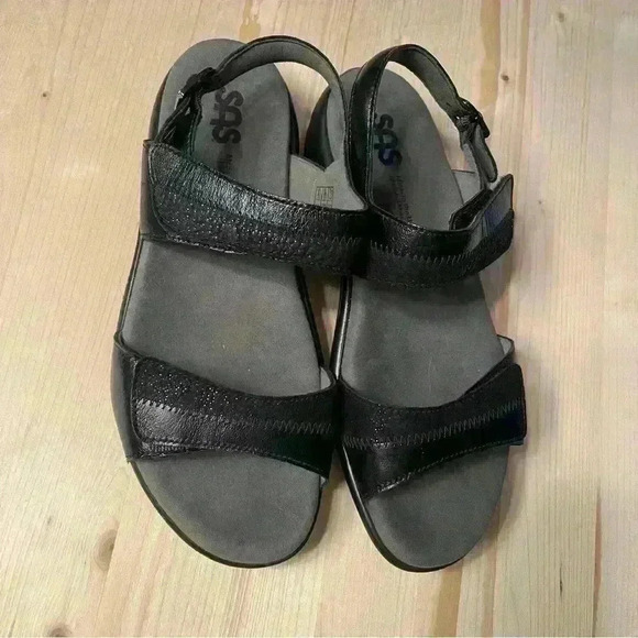 SAS Nudu Women’s size 9WW Black/Gray Leather Cushioned Adjustable Sandals EUC - Picture 2 of 10